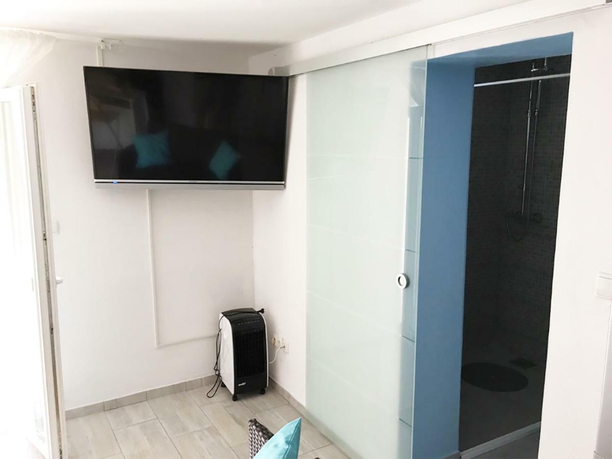 Apartments Pirka Pirovac Ngoại thất bức ảnh